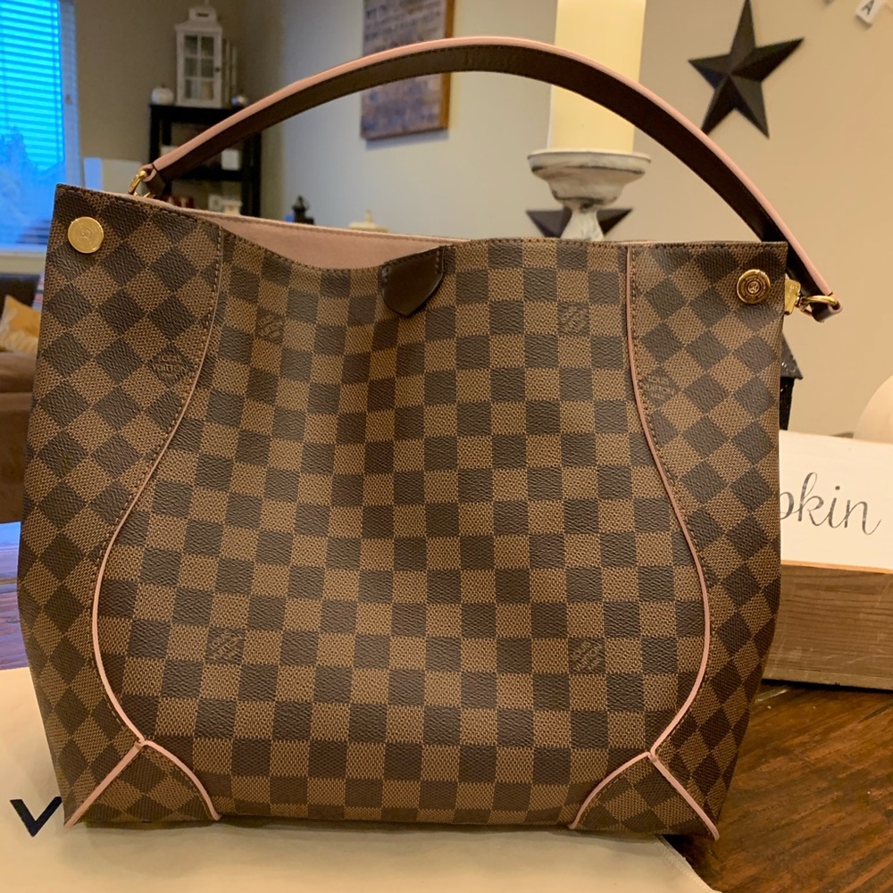 Louis Vuitton Caissa Hobo